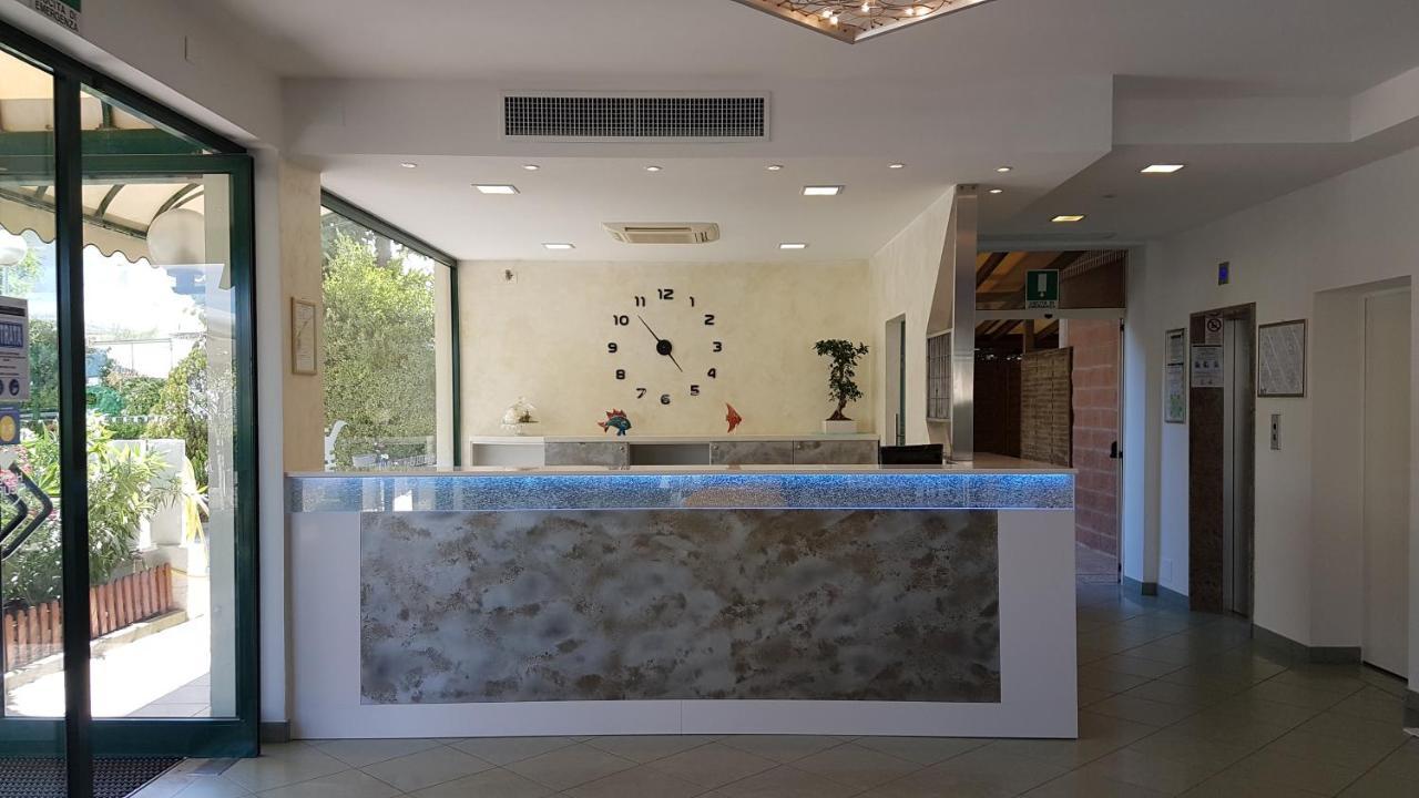 Abahotel ミラノ・マリッティマ エクステリア 写真